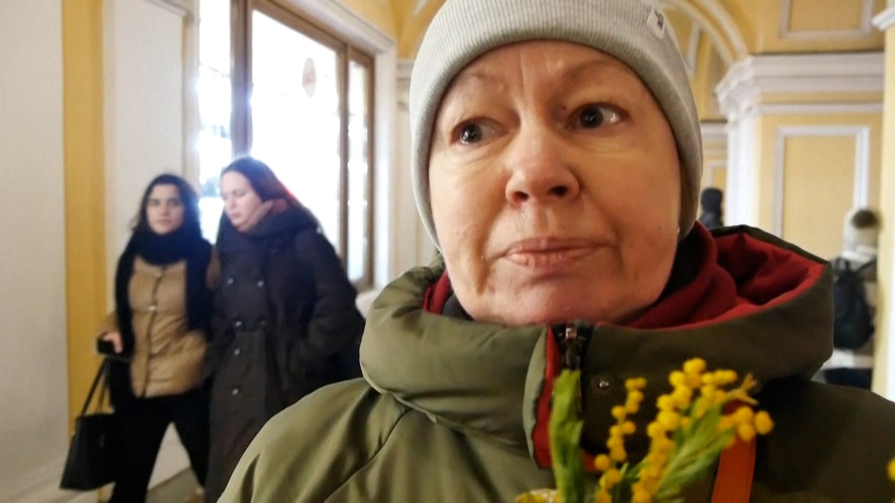 'Ich bin gegen das Töten unserer Brüder' – St. Petersburger solidarisieren sich mit der Ukraine