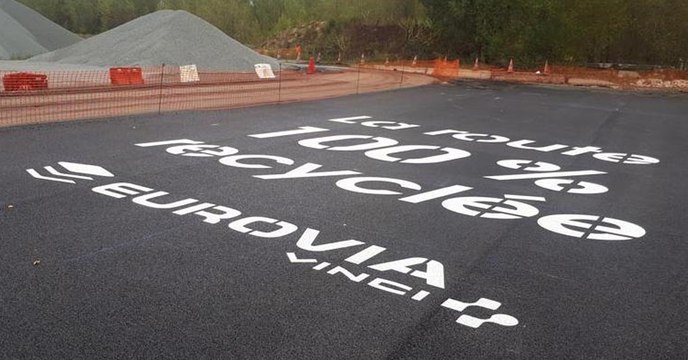 A10 : Un kilomètre d'autoroute 100% recyclé, une première mondiale à la française