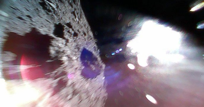 La sonde Hayabusa 2 envoie d'incroyables images de la surface de l'astéroïde Ryugu