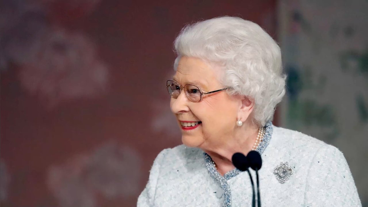Nach Covid-Erkrankung: Queen Elizabeth II. von Nachrichtenmagazin für tot erklärt