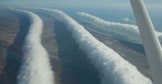 En Australie, de mystérieux nuages en forme de serpent confondent les scientifiques