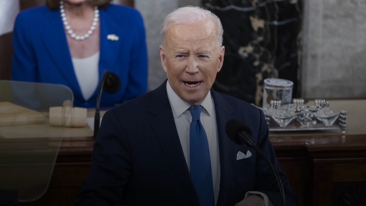 Joe Biden prononce son premier discours sur l'état de l'Union devant le Congrès