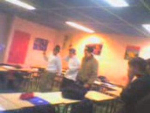 dance de malade en classse de fouuu