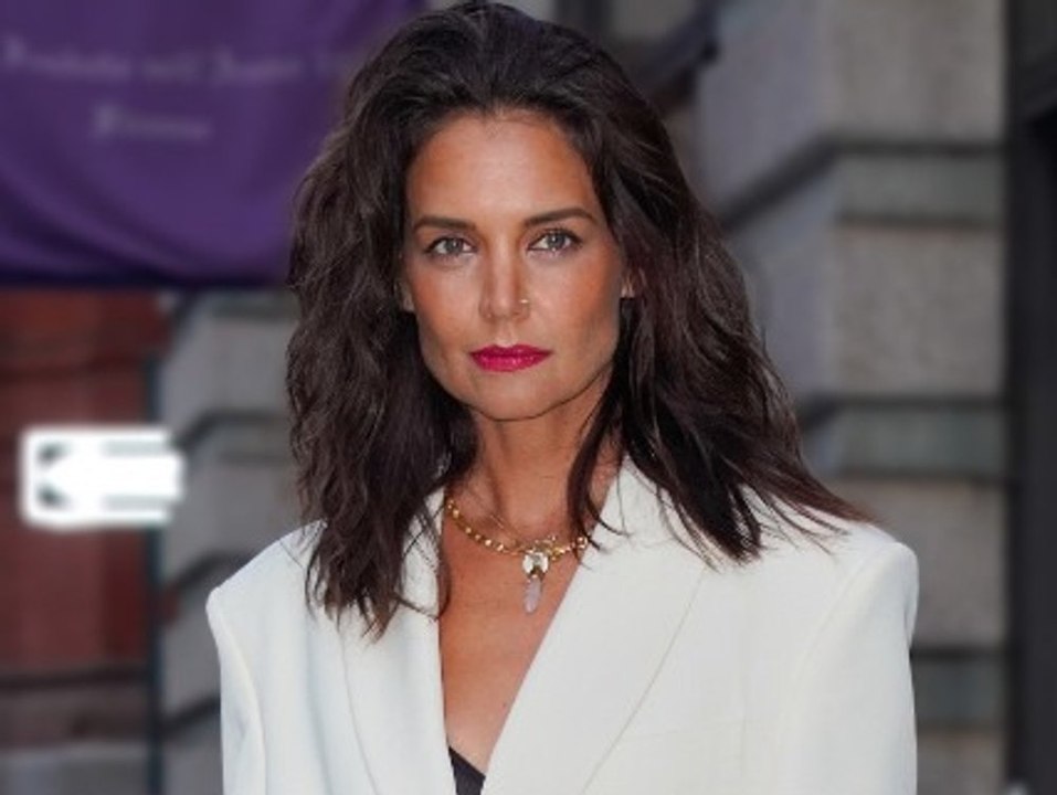 New York: In diesem Outfit stiehlt Katie Holmes allen die Show