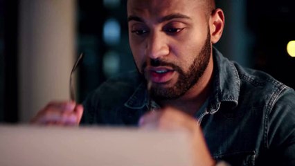 Coronavirus : faut-il remplacer ses lentilles de contact par des lunettes ?