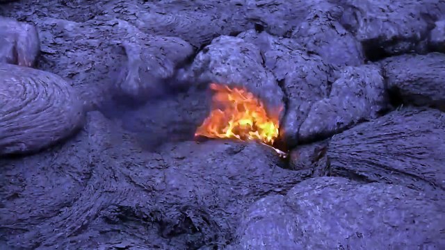 iPhone 6 : voici ce qui arrive quand on plonge le smartphone dans de la lave