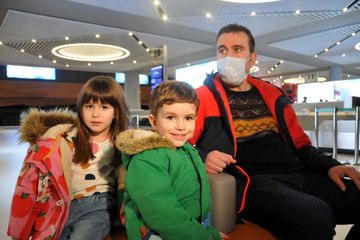 UKRAYNA'DAN TAHLİYELER DEVAM EDİYOR