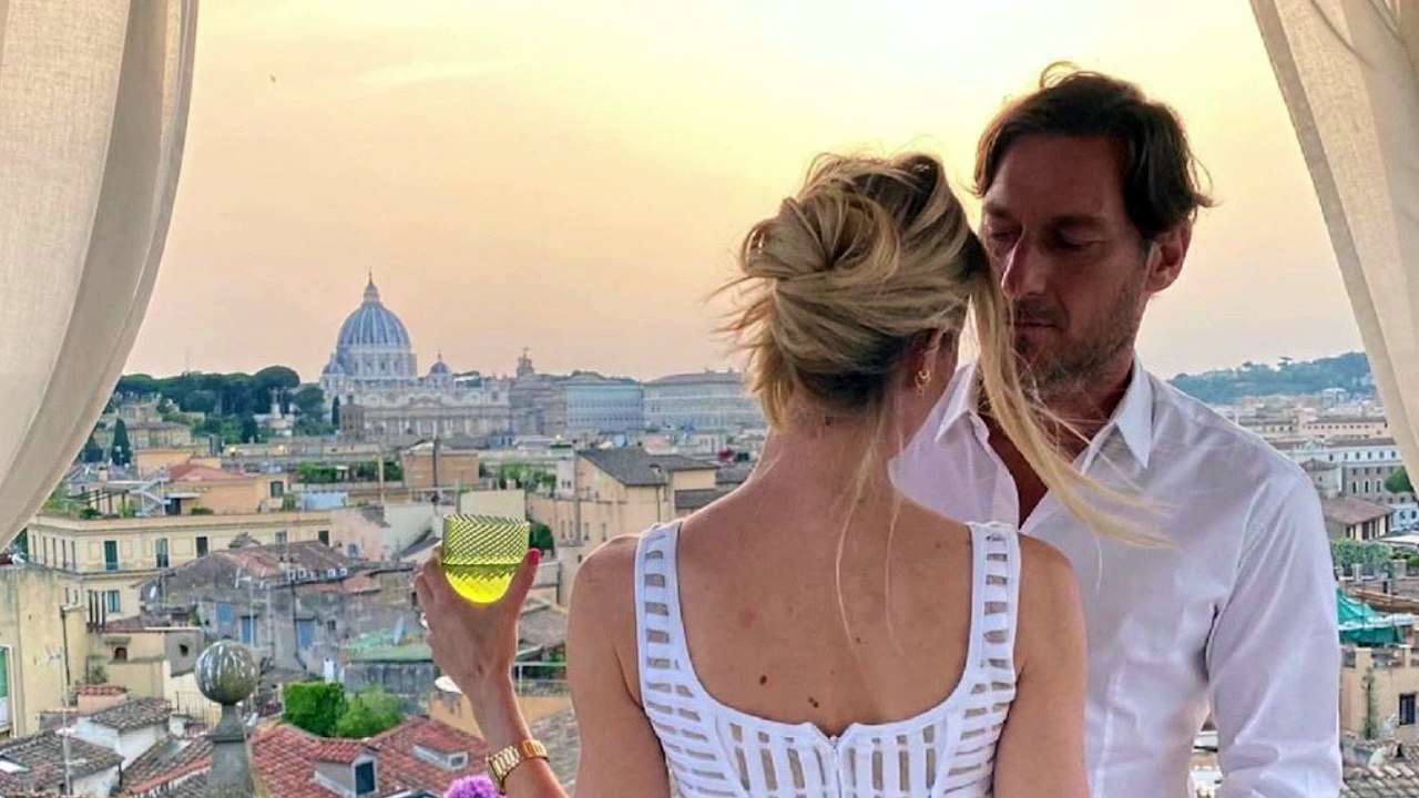 Ilary Blasi e Francesco Totti, cancellate le altre voci “Il vero motivo della crisi”