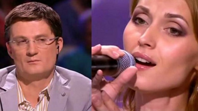 Soupçonnée de chanter en play-back par les juges d'un télé-crochet, elle réagit de la plus belle des manières !