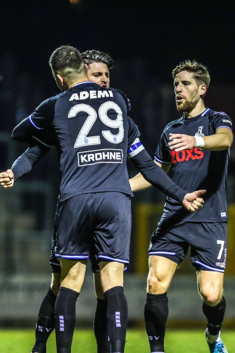 Dank Ademi-Doppelpack: MSV Duisburg im Viertelfinale