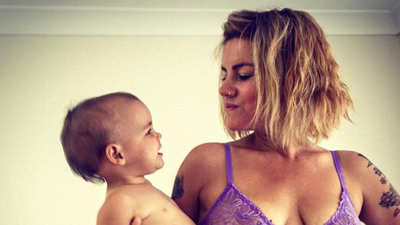 Les photos post-grossesse de cette jeune maman font taire toutes les critiques