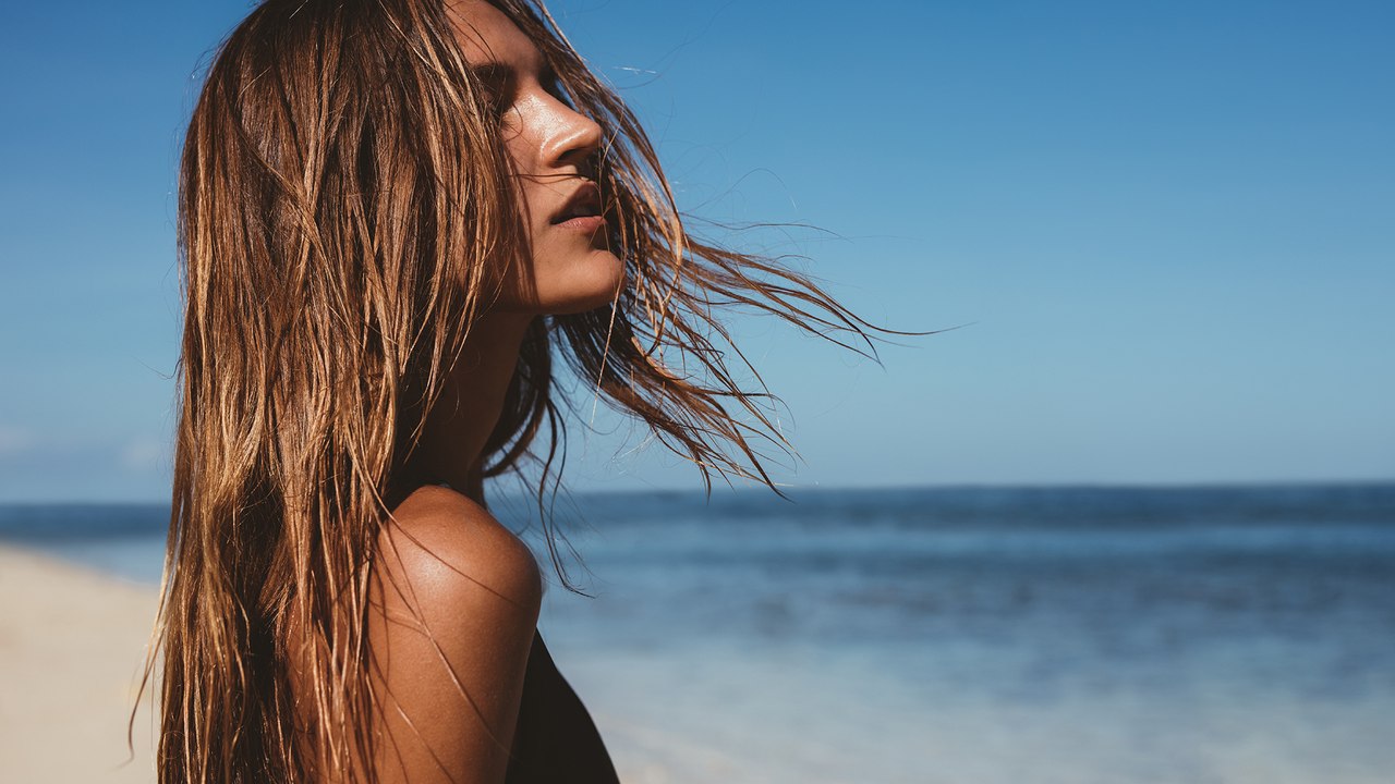 Comment faire pousser ses cheveux plus vite naturellement ?