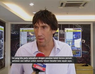 Frank Bernhardt berdepan masalah