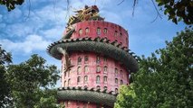 Un incroyable dragon géant est le gardien de ce temple