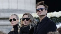 Des SMS échangés entre Laura Smet, David et Laeticia Hallyday avant le mort de Johnny ont été dévoilés