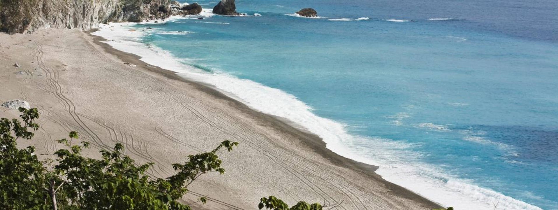 Des enfants retrouvent un appareil photo et font tout pour rendre ses souvenirs à leur propriétaire