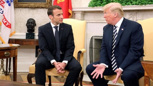 Cet étrange geste de Donald Trump envers Emma­nuel Macron qui choque les internautes