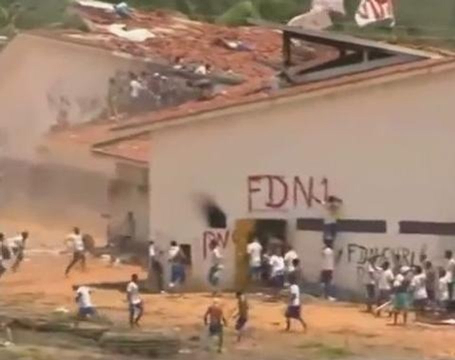 Brazil wrestles with further prison riots