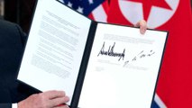 Accord historique entre Donald Trump et Kim Jong-un : ce que leurs signatures disent d'eux