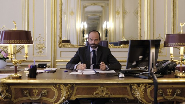 14 secrétaires virés en un an : que se passe-t-il avec le personnel de Matignon ?