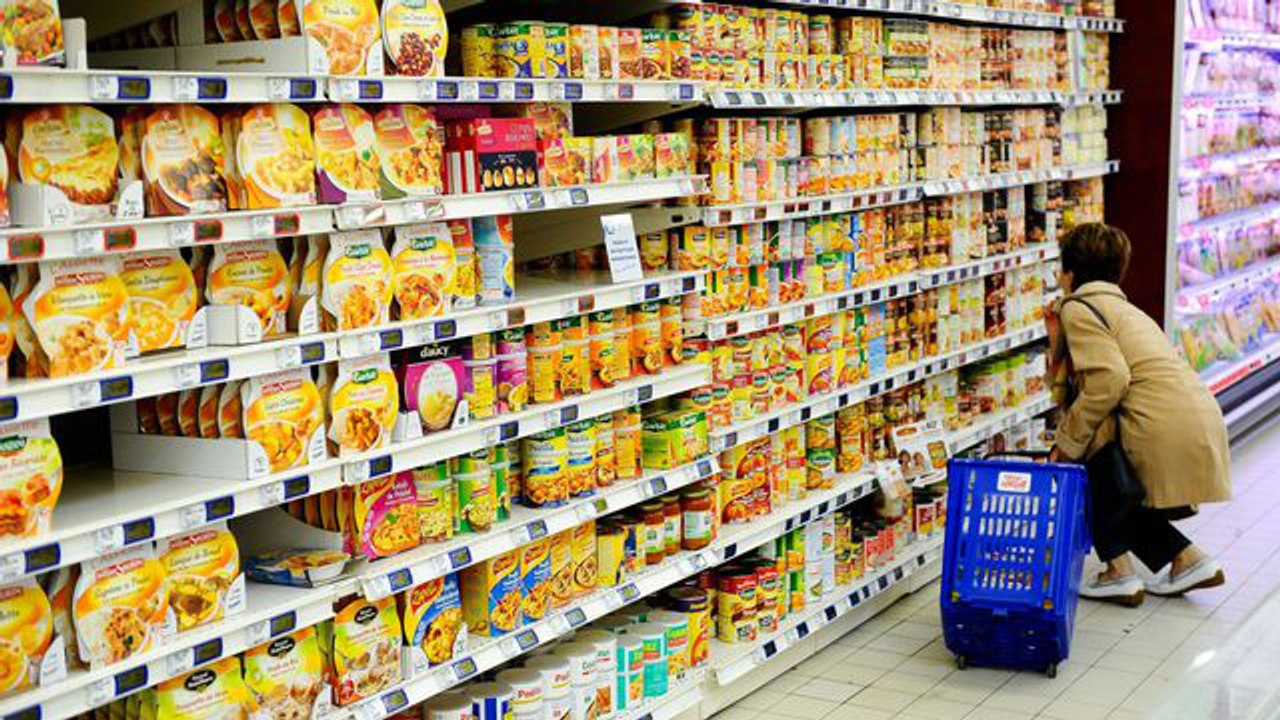 Additifs, conservateurs... les plats industriels "préparés par des chefs" sont-ils mieux que les autres ?