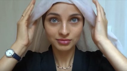 Mennel (The Voice) menacée de mort après un tuto sur les turbans