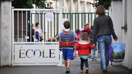 Avez-vous le droit d'arriver en retard au travail pour accompagner votre enfant le jour de la rentrée ?