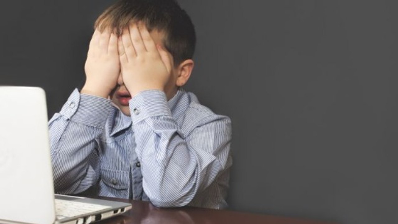 Accès à internet : 97% des parents inquiets pour leurs enfants