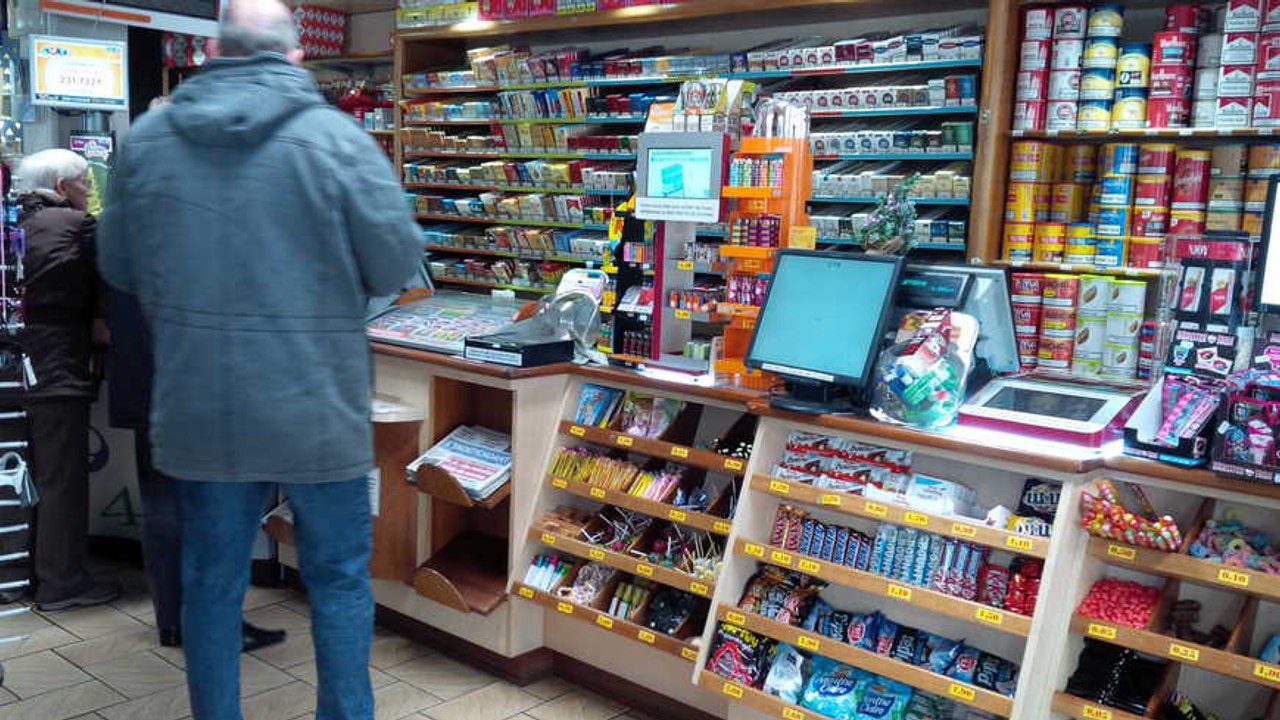Vous voulez investir dans le bitcoin ? Allez au bureau de tabac !