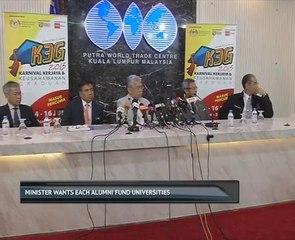 Minister wants each alumni fund universities