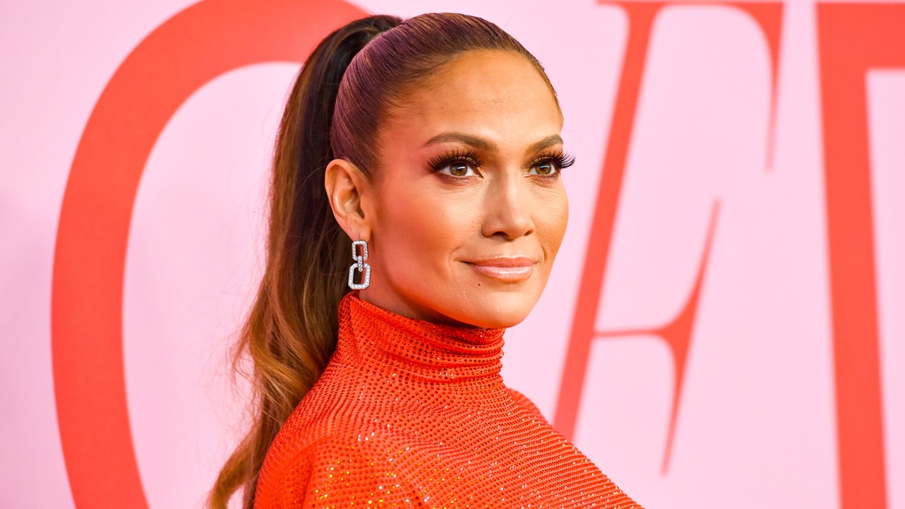 Jennifer Lopez : ultra sexy sur scène en combinaison-culotte