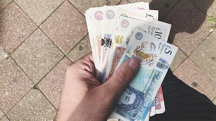 Dans ce pays, on fabrique des billets de banque à partir d'un ingrédient étrange