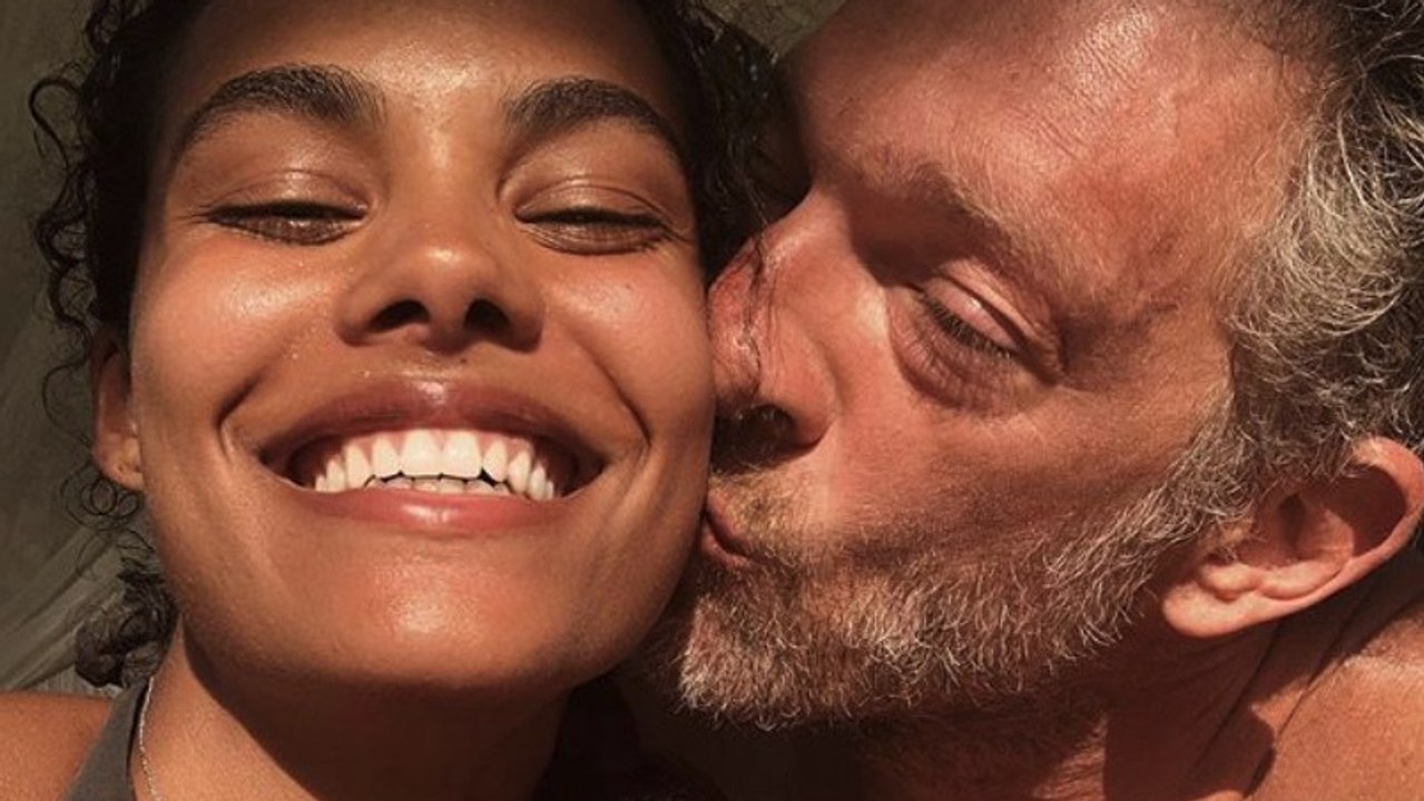 Tina Kunakey et Vincent Cassel : amoureux à Hawaii