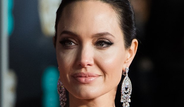Angelina Jolie, “ une mauvais mère” pour l’ex-nounou des Jolie-Pitt