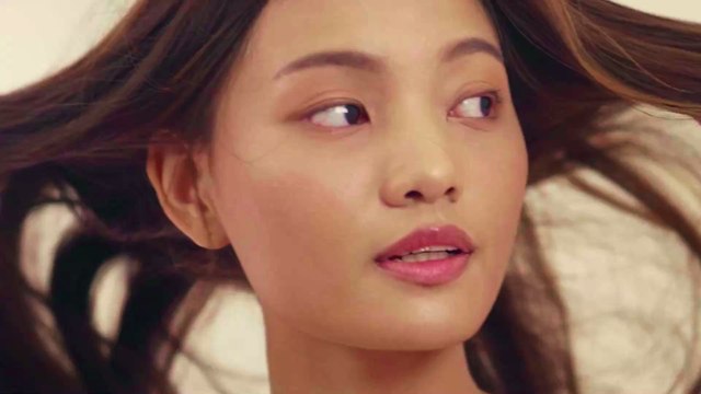 3 coiffures à faire le soir pour avoir les cheveux bouclés le matin