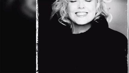 Sur Instagram, Laurence Boccolini revient sur les abus qu'elle a subis au début de sa carrière