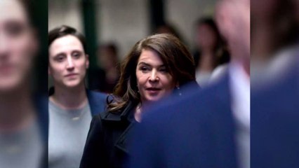 Viol, agression sexuelle : Annabella Sciorra (Les Sopranos) témoigne contre Harvey Weinstein