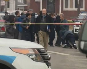 Off-duty officer shoots, kills man in Chicago - Officials