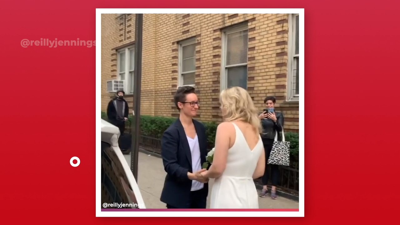 Mariage : après l’annulation par la mairie, un couple se marie dans la rue