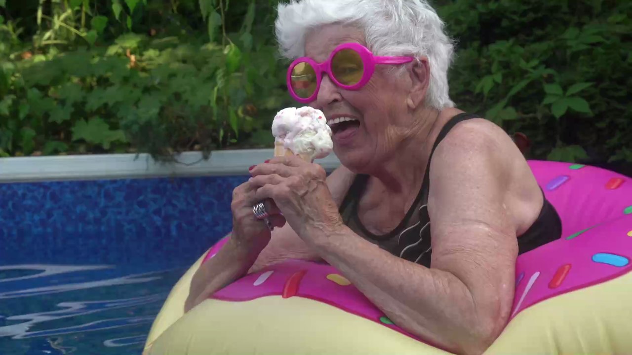 Covid-19 : les piscines, la mer, les lacs représentent-il un risque pour les baigneurs ?