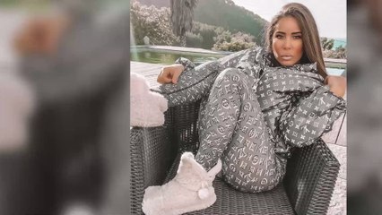 Scandale : Kim Glow compare les camps de concentration et le coronavirus, les internautes furieux