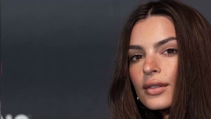 Le nouveau cliché d'Emily Ratajkowski fait sensation ! (PHOTO)