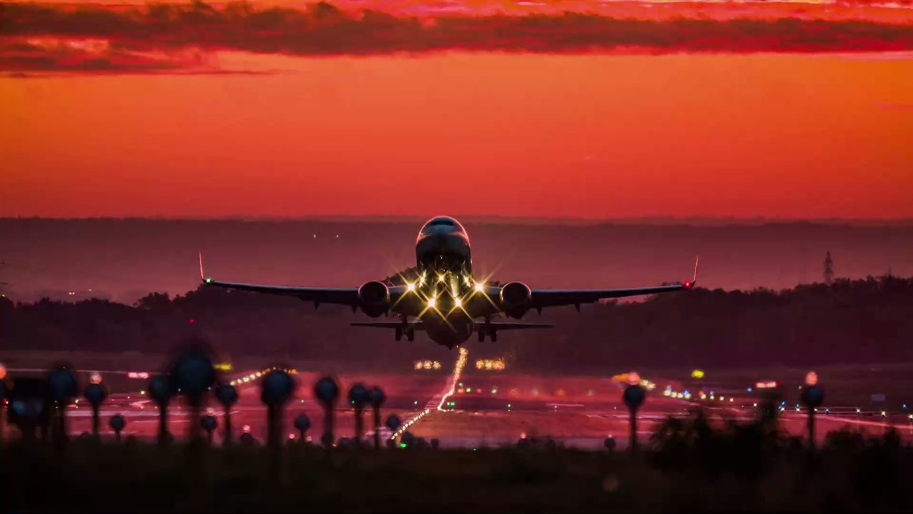 Le masque de protection interdit en avion