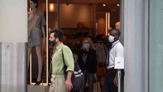 Ce pull Zara à moins de 20€ que tout le monde s'arrache pour l'automne !