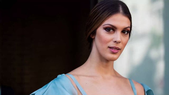 Iris Mittenaere sublime avec un haut transparent, elle surprend ses fans ! (PHOTO)