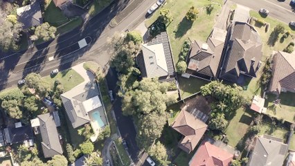 Inside the Pepper Tree Passive House at Unanderra/RealEstateView/March 2022