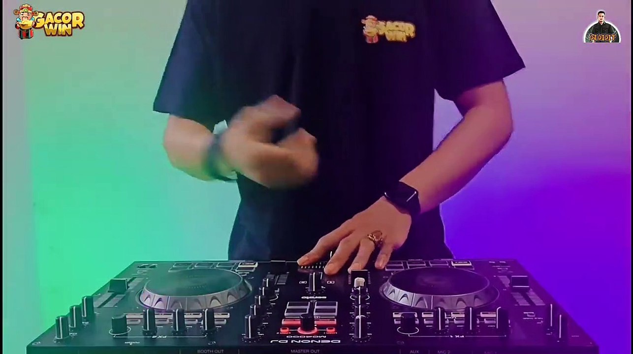 DJ PIKIR KERI TIKTOK VIRAL REMIX FULL BASS TERBARU 2022 DJ IKI ATI DU PARKIRAN MAJU MUNDUR RA KARUAN
