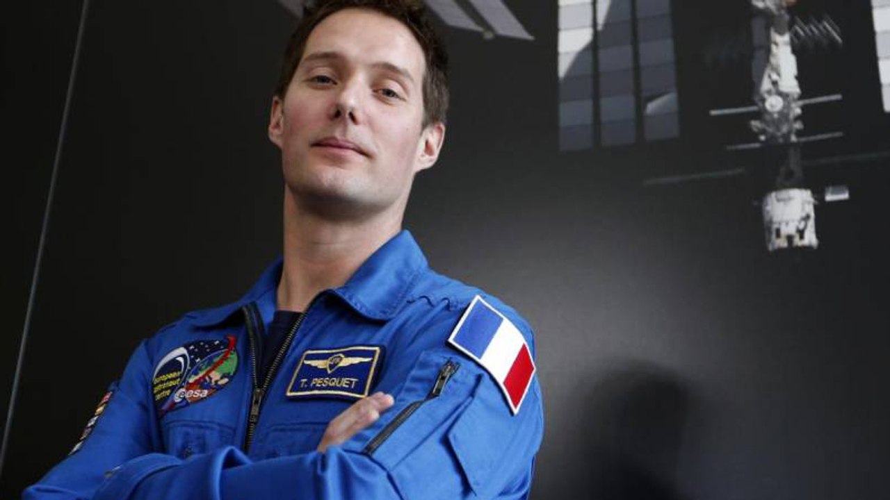 Thomas Pesquet à l’étroit dans l’espace : il dîne dans des conditions extrêmes ! (PHOTO)