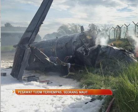 Pesawat TUDM terhempas, seorang maut