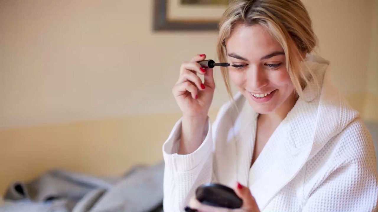 Ce mascara effet faux cils à moins de 10 euros est idéal pour Noël